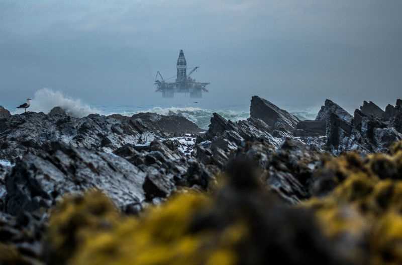 Oljerigg i havet